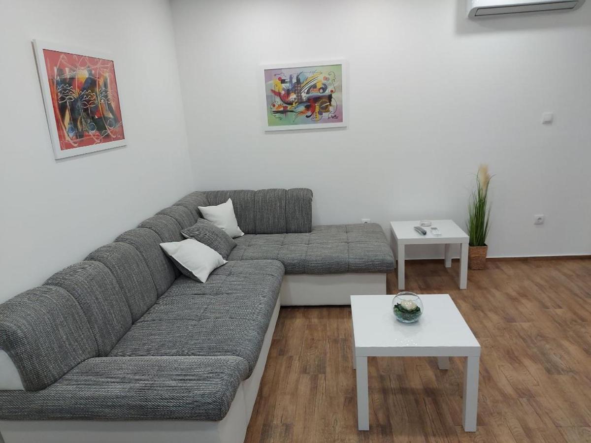 Cosy, Quiet & Brand New Apartment W/ Danube View Белград Экстерьер фото